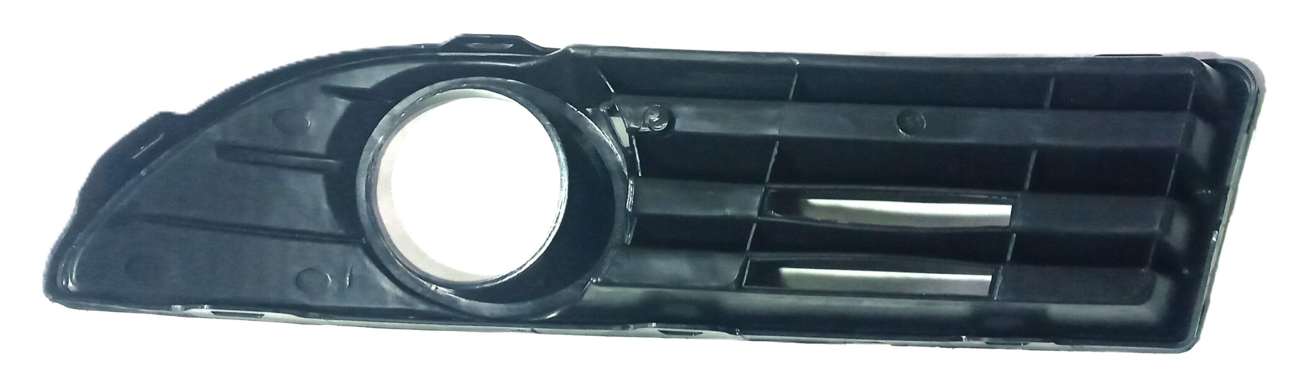 VW Polo 9n 2006-2009 Foglight Grille with opening for Foglight left Hand side Passenger Side New non-OEM 6Q0 853 666H