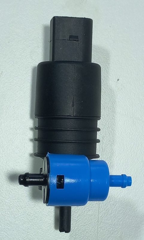 VW Golf 4/5/6 Jetta 4 Window Washer Bottle Motor Pump VWB3523